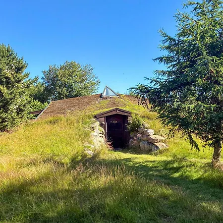 Дом отдыха 2 Bedroom Awesome In *
