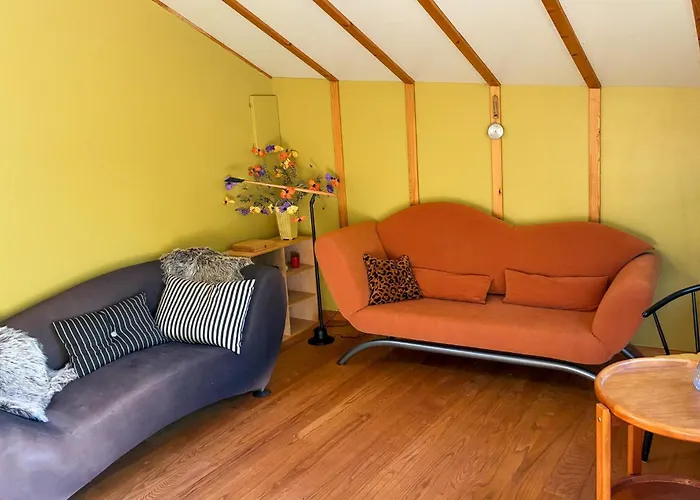 2 Bedroom Awesome In Dannemare