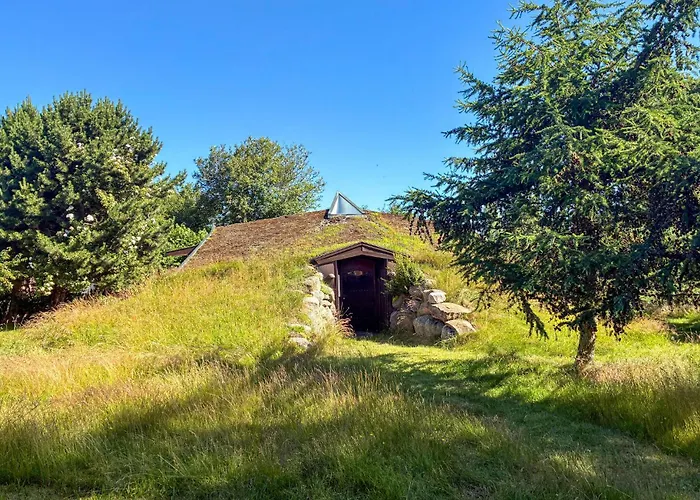 Дом отдыха 2 Bedroom Awesome In *